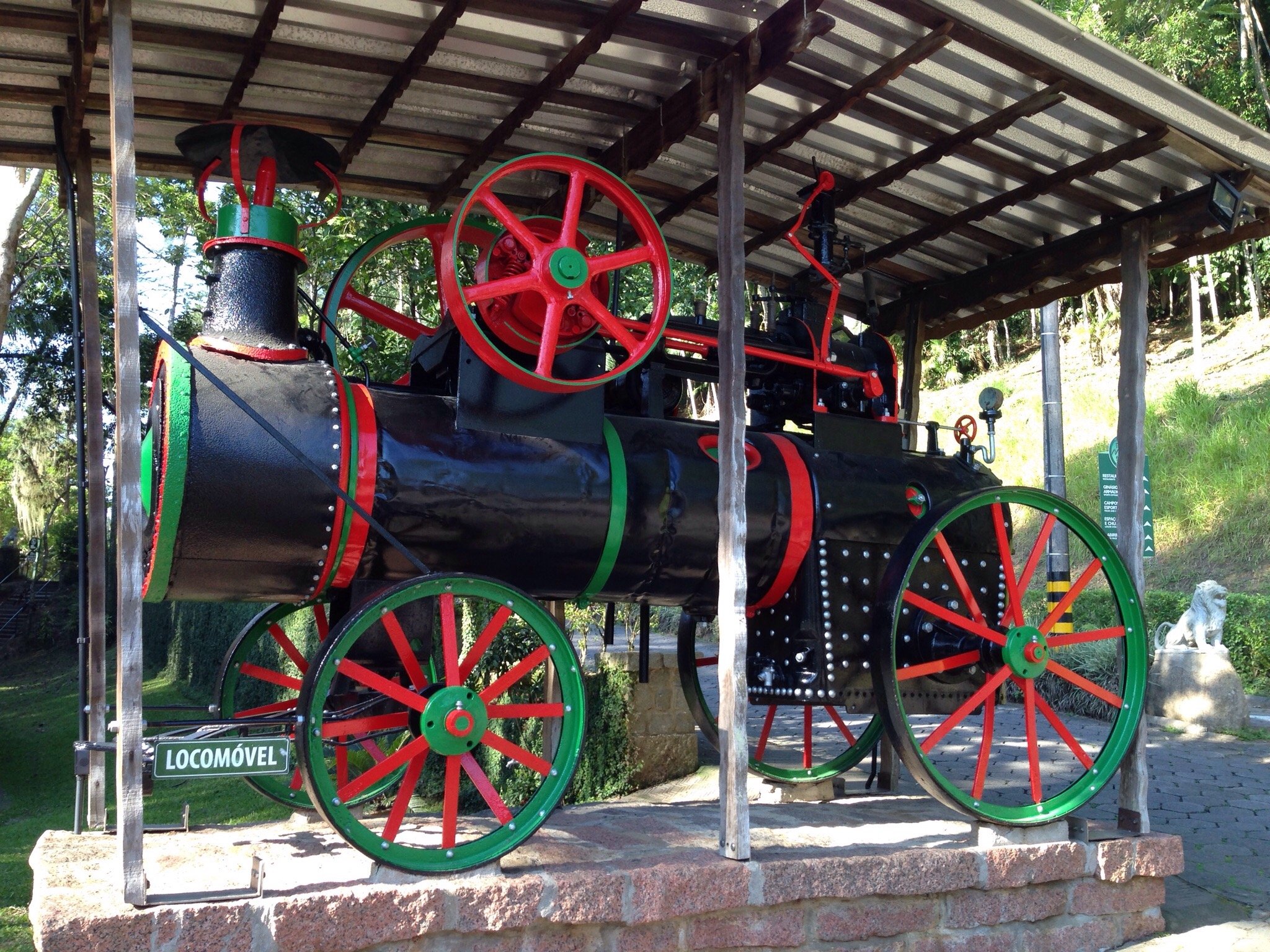 Locomóvel no Parque Malwee, em Jaraguá do Sul, Santa Catarina